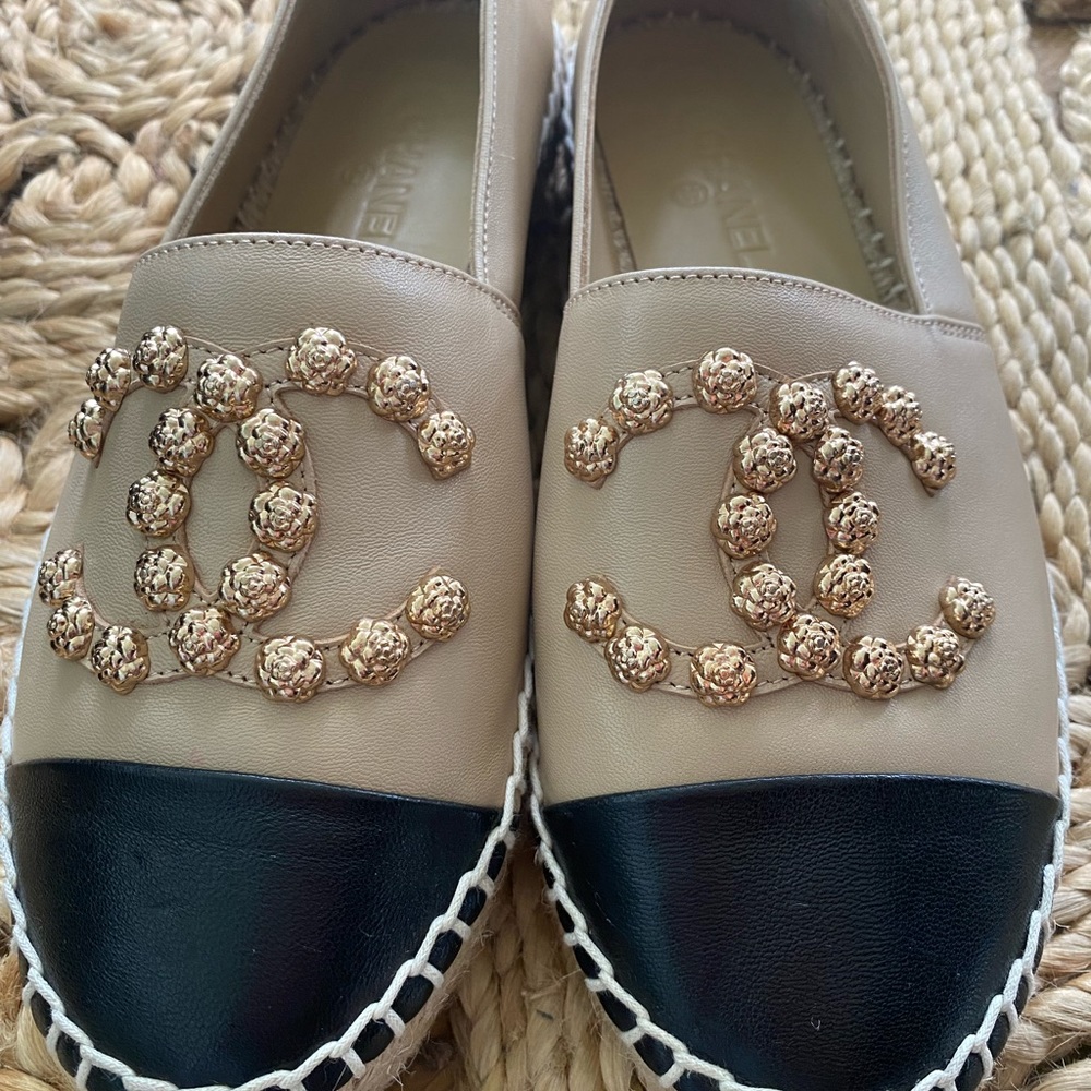 Chanel Camellia Studded Lambskin Espadrill Flats